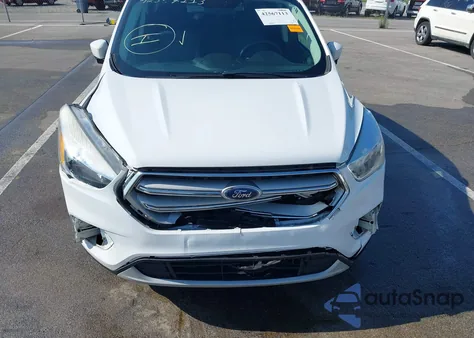2018 Ford Escape Se из США, поврежденный, VIN 1FMCU9GD7JUD03751